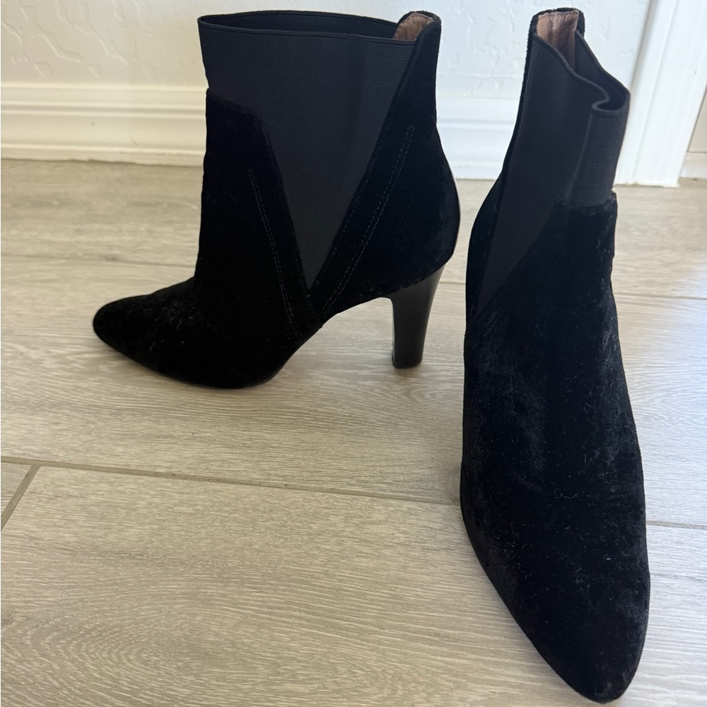 Donald J. Pliner Black Ankle Boots